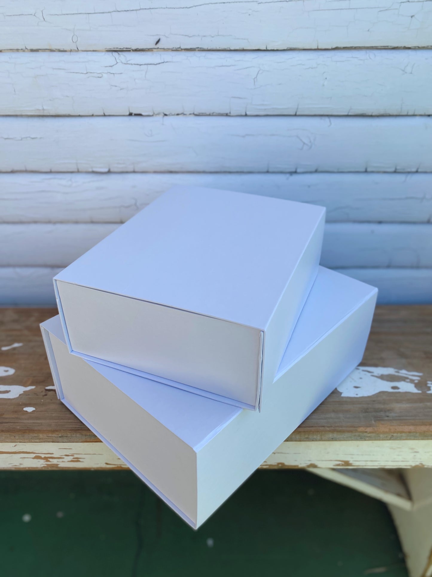 Luxe White Magnetic Close Gift Box